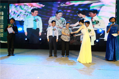 專(zhuān)業(yè)禮儀服務(wù)，助力南昌企業(yè)慶典活動(dòng)圓滿成功